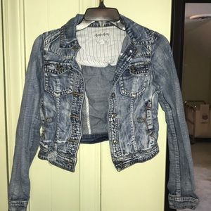 Jean jacket with a rustic feel.